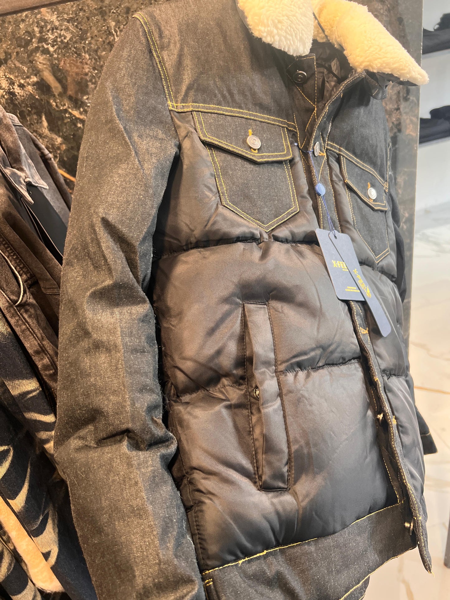 Made in Italy - Giubbotto Montone | Christian Store