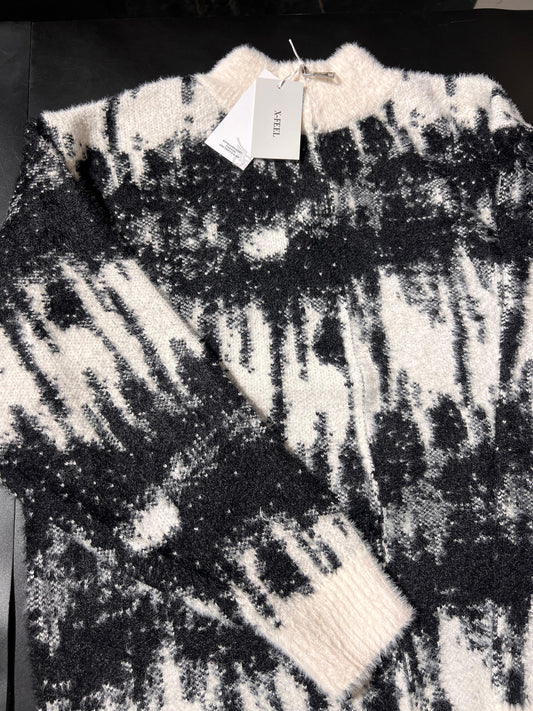 Made in Italy - Maglione Black&White Fantasia | Christian Store