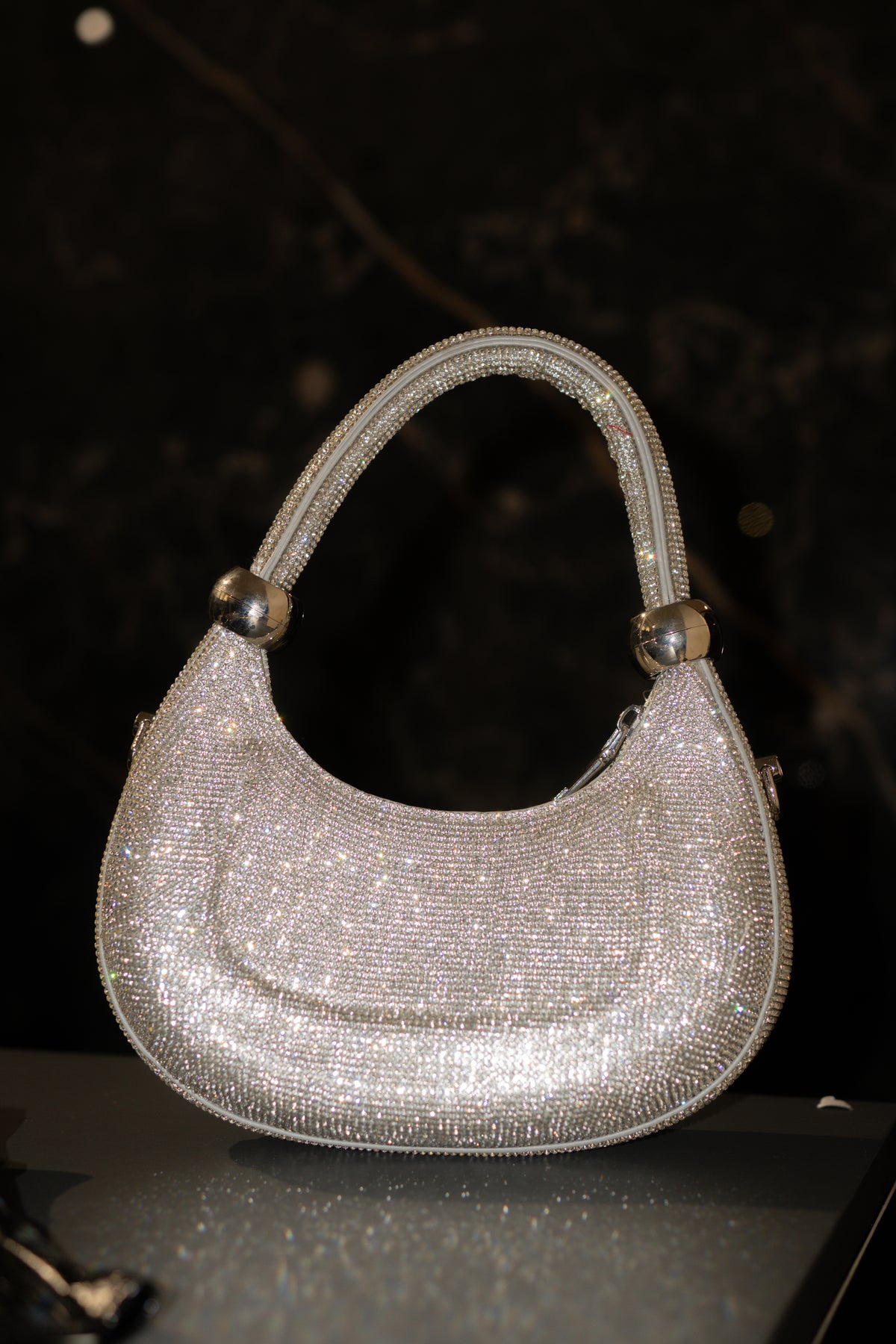 Borsa gioiello donna a mezzaluna con strass argento e manico rigido – Borsa elegante da sera | Christian Store