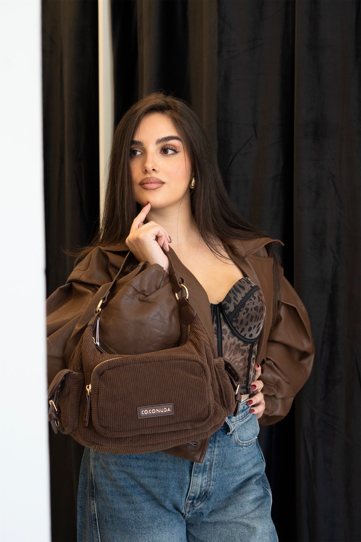 Giubbotto corto donna in ecopelle marrone cioccolato oversize con maniche a palloncino – Giacca effetto pelle | Christian Store